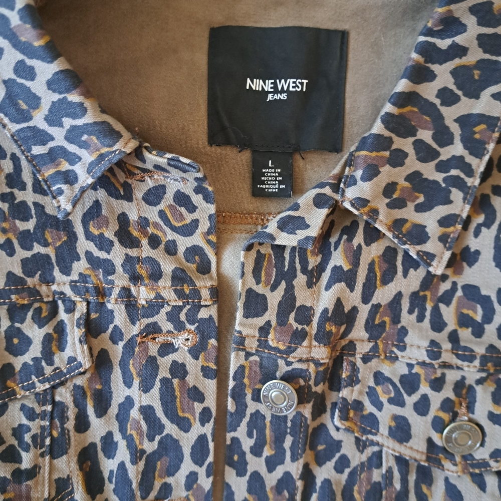 Leopard Print Jean Jacket - Picture 2 of 4